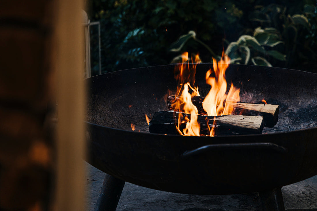 Choosing Firewood: The Complete Guide for Your Home