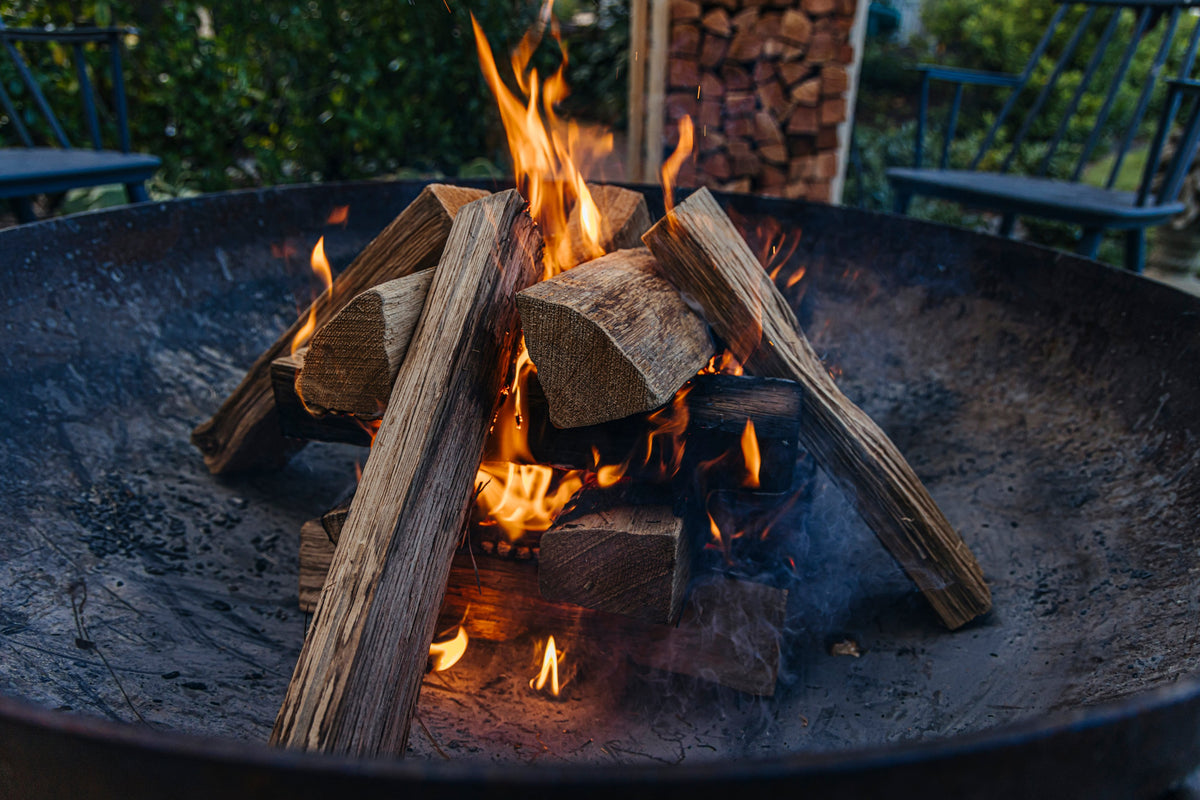 Is Hickory Good Firewood? Heat, Coals, and When to Use It